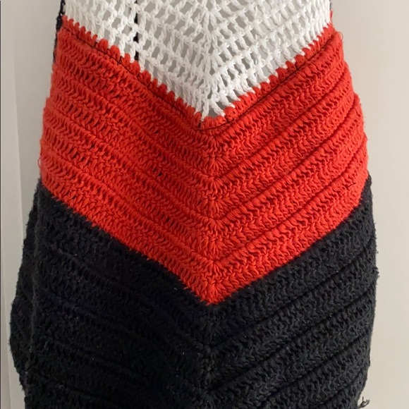 Crochet Chevron Bikini Top - Picture 3 of 3